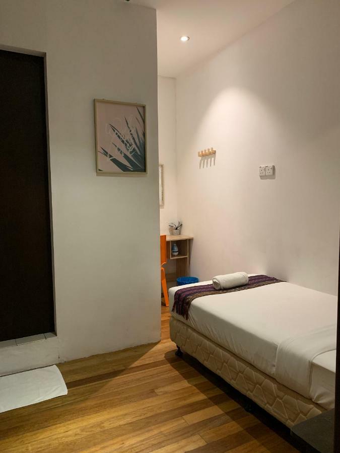 My Place Hotel & Lodge Kuching Bagian luar foto