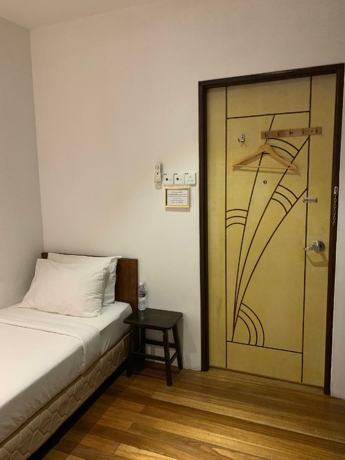 My Place Hotel & Lodge Kuching Bagian luar foto