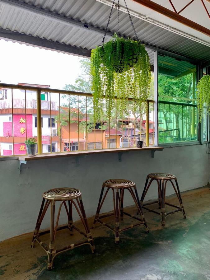 My Place Hotel & Lodge Kuching Bagian luar foto